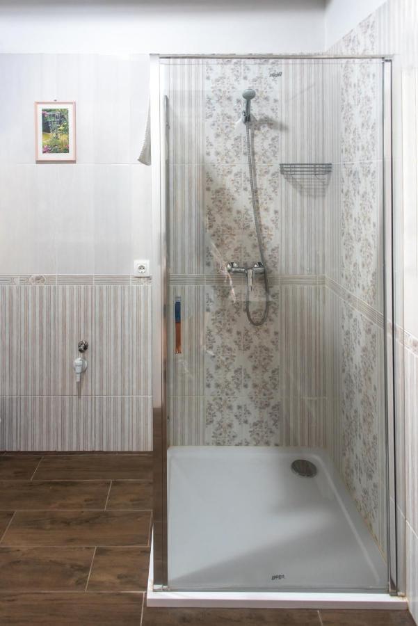 Hauptman Apartman Nagyatad Exterior photo